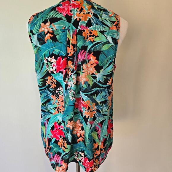 Adrianna Papell Sleeveless Green Floral Blouse Size M Open neck Tropical Summer - Picture 5 of 7